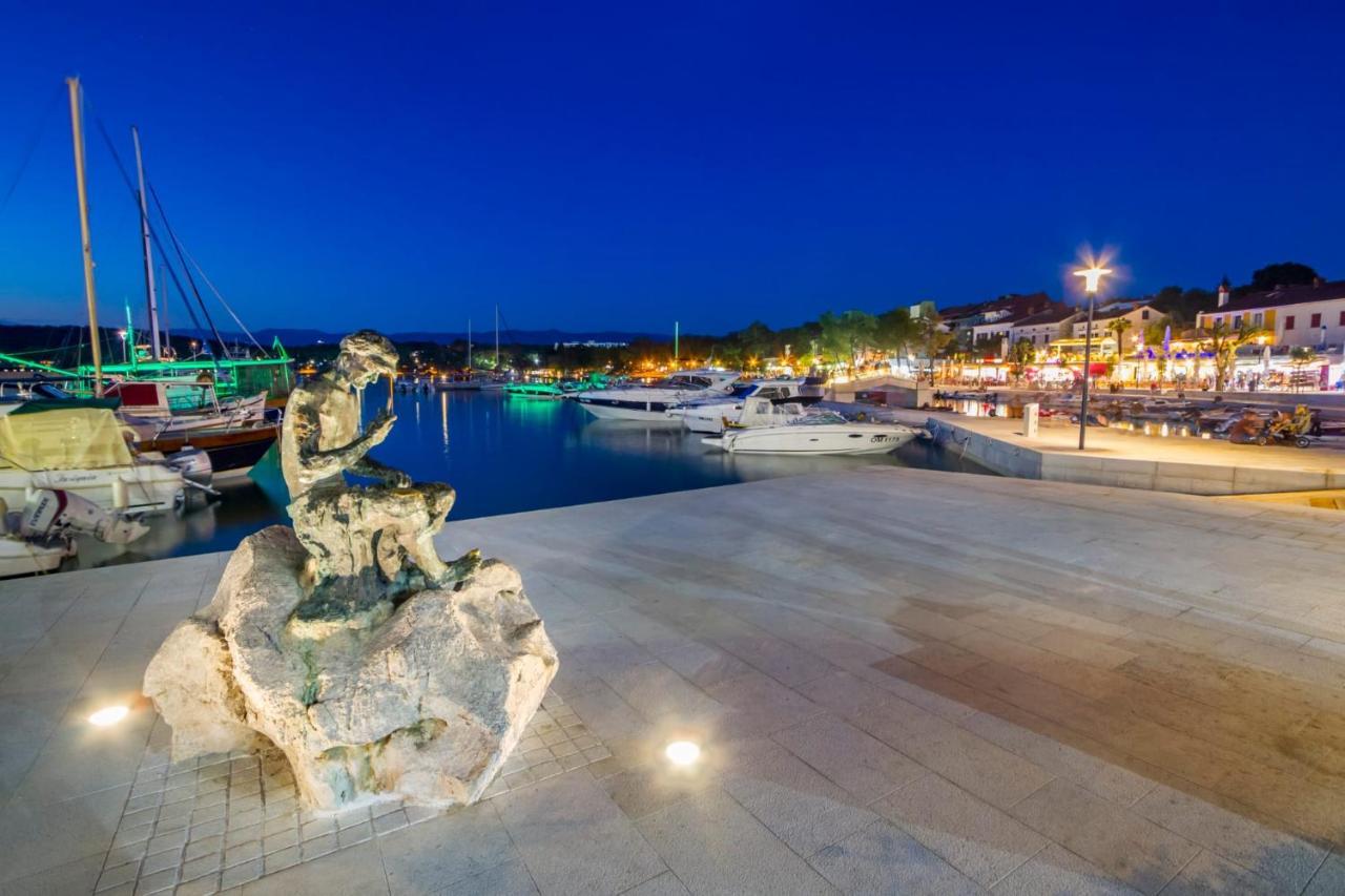 Njivice, Otok Krk, Apartman Dora Экстерьер фото