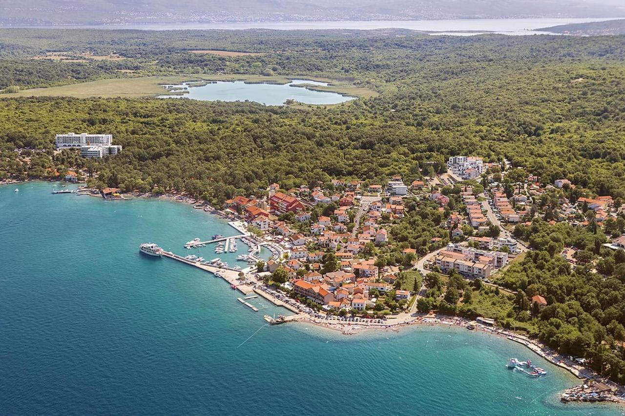 Njivice, Otok Krk, Apartman Dora Экстерьер фото